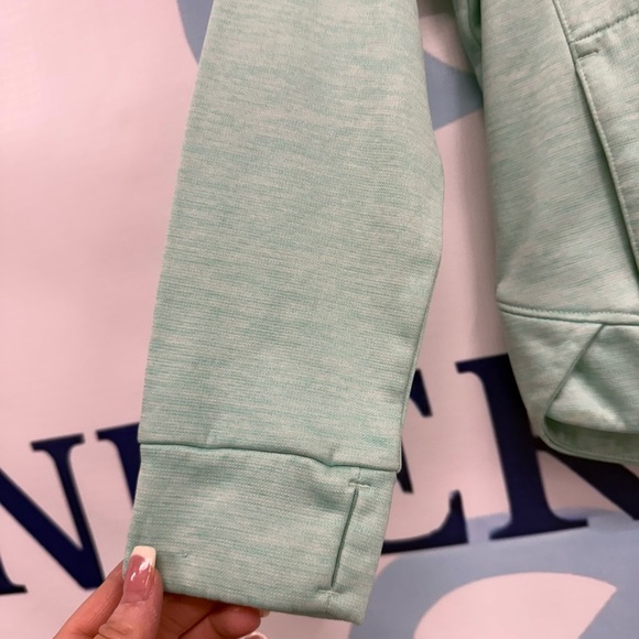 Adidas girls pull over with hoodie, size 5, color teal, with front pockets - Picture 4 of 6